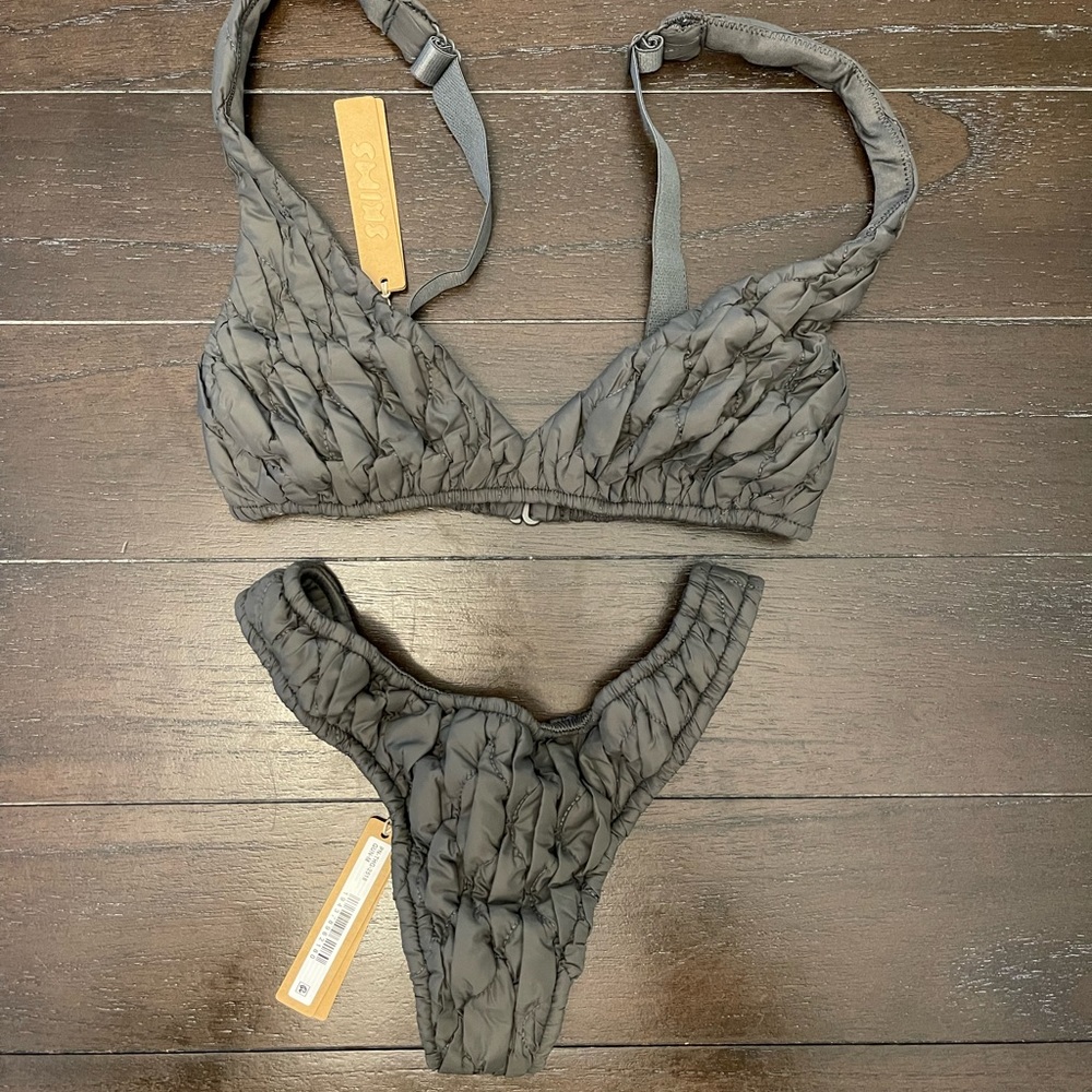 SKIMS QUILTED TRIANGLE SET